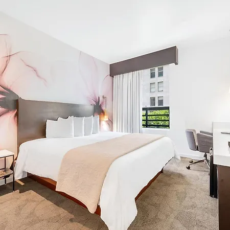 The O Hotel, Trademark Collection By Wyndham
